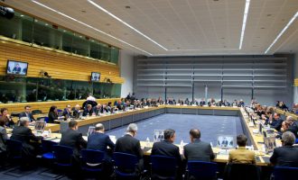 “Kλείδωσε” για τις 9 Μαΐου  το έκτακτο Eurogroup
