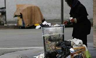Σε κατάσταση φτώχειας το 22,2% του πληθυσμού της Ελλάδας