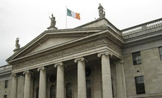 Κεντροδεξιά κυβέρνηση μειοψηφίας στην Ιρλανδία