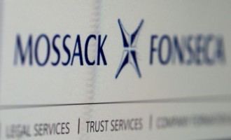 “Ντου” και κατασχέσεις εγγράφων στα γραφεία της Mossack Fonseca