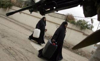 Οργισμένοι κάτοικοι της Μοσούλης έσφαξαν τζιχαντιστή που παρενόχλησε γυναίκα