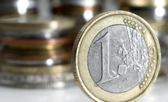 Πρωτογενές πλεόνασμα 2,3 δισ. ευρώ στο τετράμηνο του 2016
