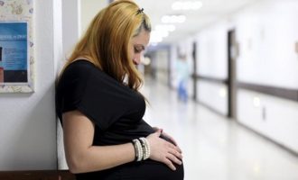 Περίπου 300 έγκυες στις ΗΠΑ είναι θετικές στον ιό Ζίκα