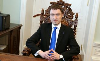 Ο πρωθυπουργός της Εσθονίας διέψευσε παιχνίδια κατασκόπων στη χώρα του