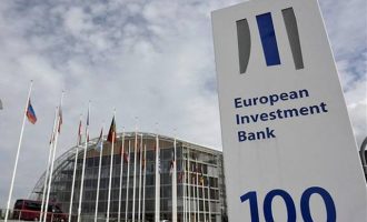 Η Ευρωπαϊκή Τράπεζα Επενδύσεων αγοράζει «κόκκινα» δάνεια  από ελληνικές τράπεζες