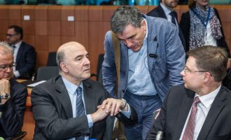 Το Stratfor αναλύει τα «συν» και «πλην» της συμφωνίας Ελλάδας – δανειστών