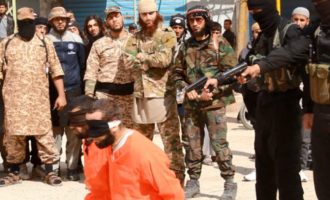 Το Ισλαμικό Κράτος εκτέλεσε 5 Ιρακινούς “αποστάτες” σε πόλη της Συρίας
