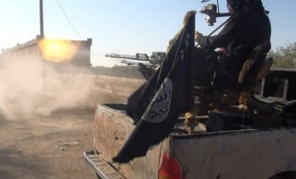 Το Ισλαμικό Κράτος προσπαθεί να αποκόψει την Παλμύρα