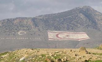 Η Κύπρος θα “υποκλιθεί” στην Τουρκία όπως η Ευρωπαϊκή Ένωση;