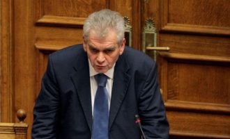 Παπαγγελόπουλος: Κανένας υπουργός δεν έχει ανάγκη κάλυψης