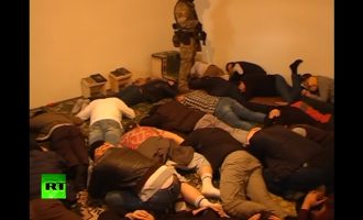 53 σαλαφιστές και τζιχαντιστές έπιασαν οι Ρώσοι μέσα σε παράνομο τζαμί (βίντεο)