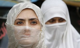 “Μεσαιωνική” φρίκη: Πακιστανή κάηκε ζωντανή επειδή αρνήθηκε πρόταση γάμου