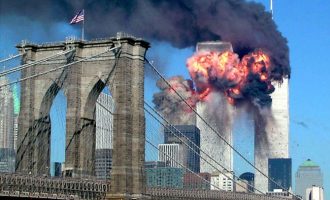 Ο Τζον Μπρέναν (CIA) “αθώωσε” τη Σαουδική Αραβία για τις επιθέσεις της 11/9