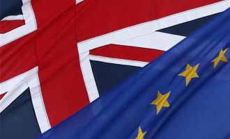 Tα βρήκαν Βρετανία – Eυρωπαϊκή Επιτροπή για τον «λογαριασμό» του Brexit