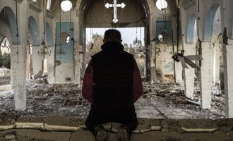 Υπό διωγμό οι χριστιανικές μειονότητες σε μουσουλμανικές και κομμουνιστικές χώρες