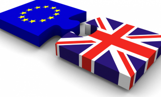 Απαιτούν νέο δημοψήφισμα οι Βρετανοί “Μένουμε Ευρώπη” – Ποιόν νόμο επικαλούνται