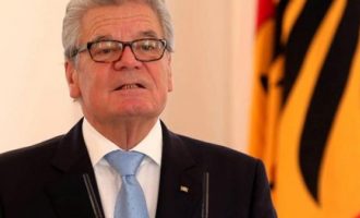 Δηλώσεις-φωτιά από το Γερμανό Πρόεδρο Γκάουκ: Η Γερμανία να χειραφετηθεί από τις ΗΠΑ