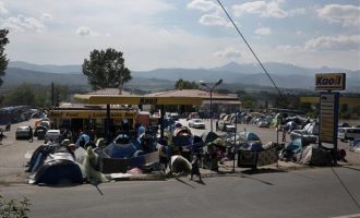 Αδειάζει ομαλά από πρόσφυγες το Πολύκαστρο