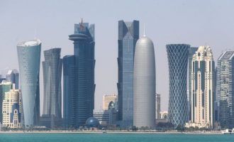 Qatargate: Ευρωβουλευτής παραδέχθηκε ότι έκανε «κερασμένο» ταξίδι στο Κατάρ