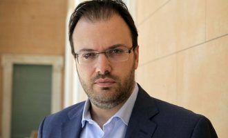 Θεοχαρόπουλος: «Η ΝΔ αναπαράγει fake news και προπαγάνδα»