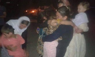 Απελευθερώθηκαν 350 Γιαζίντι σκλάβες που κρατούσε το ISIS στη Φαλούτζα