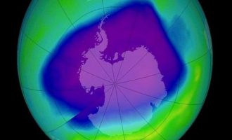 Απρόσμενα θετική ανατροπή: Μικραίνει η τρύπα του όζοντος