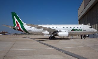 Η Alitalia καθήλωσε τα αεροσκάφη της λόγω απεργίας