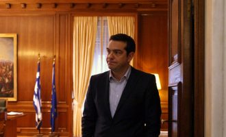 Ο Τσίπρας άνοιξε τα χαρτιά του για τις εκλογές: Τι είπε σε συνεργάτες του