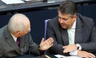 Γερμανικός εμφύλιος: Ο Σόιμπλε κατηγορεί τον Γκάμπριελ γιατί είναι υπέρ της Ελλάδας