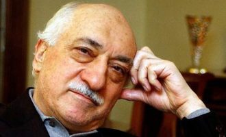 Τούρκοι υπουργοί πάνε στις ΗΠΑ για να ζητήσουν την έκδοση του Γκιουλέν