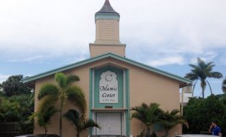 Μουσουλμάνος ξυλοκοπήθηκε έξω από το τζαμί του Ομάρ Ματίν στη Φλόριντα