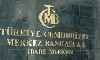 H κεντρική τράπεζα της Τουρκίας μείωσε τα επιτόκια
