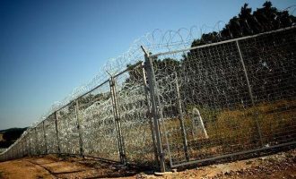 Η Βουλγαρία σηκώνει φράχτες στα σύνορα με Ελλάδα και Τουρκία για τους πρόσφυγες