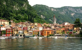 H Ιταλία στήνει προσφυγικό καταυλισμό στο τουριστικό θέρετρο της λίμνης Κόμο!