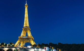 Συναγερμός στο Παρίσι – Βρέθηκε ύποπτο αντικείμενο στον Πύργο του Άιφελ