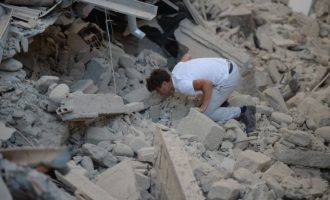 247 οι νεκροί από τον σεισμό στην Ιταλία