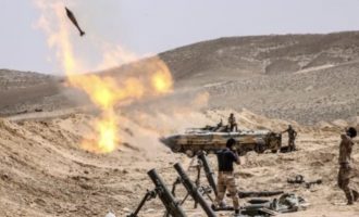 Το Ισλαμικό Κράτος επιτέθηκε στον συριακό στρατό στην Παλμύρα