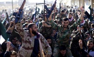 Συγκεντρώνονται στρατεύματα σε τουρκικό έδαφος για εισβολή στη Συρία – Στόχος οι Κούρδοι