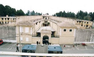 Συλλήψεις κρατουμένων στις φυλακές Κέρκυρας για οπλοκατοχή