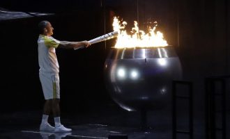 Ρίο: Έσβησε η Ολυμπιακή Φλόγα! (βίντεο)