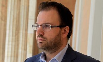Θεοχαρόπουλος: Στρατηγικός αντίπαλος της Δημοκρατικής Συμπαράταξης είναι η ΝΔ