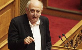 “Καρφώνει” το ΠΑΣΟΚ ο Αμανατίδης: Κάποιοι επέλεξαν μικροπολιτικές σκοπιμότητες