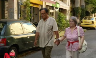 Παίρνουν διαζύγιο μετά από 50 χρόνια λόγω… τεκμηρίων (βίντεο)