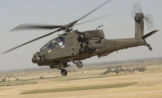 Έπεσε ελικόπτερο Απάτσι του Ελληνικού Στρατού – Σώοι οι δύο χειριστές