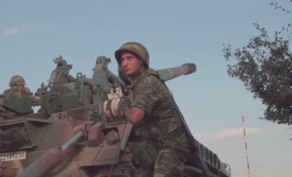 ΣΑΡΙΣΑ 2016: Ξεκάθαρο μήνυμα του Ελληνικού Στρατού – “Ελάτε εάν τολμάτε!” (βίντεο)