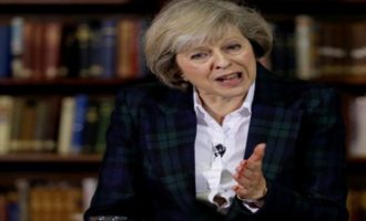 Αρχές Μαρτίου τραβάει τη σκανδάλη του Brexit η Tερέζα Μέι