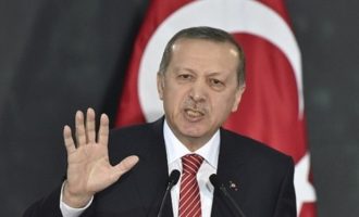 Παραληρεί ο Ερντογάν: Φασιστική η Ευρώπη – Θα αναθεωρήσουμε τις σχέσεις μετά το δημοψήφισμα