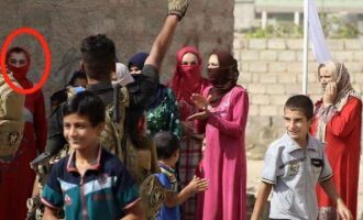 Ο ιρακινός στρατός συνέλαβε βαλή του ISIS ντυμένο με γυναικεία ρούχα