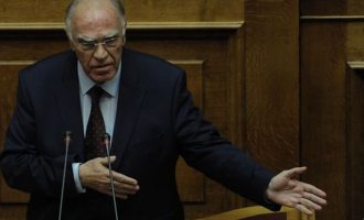 Λεβέντης: Θα ψηφίσουμε τη φορολογική εξομοίωση βουλευτών-πολιτών