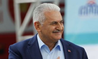 Συνελήφθη σύμβουλος του Τούρκου πρωθυπουργού ως πραξικοπηματίας